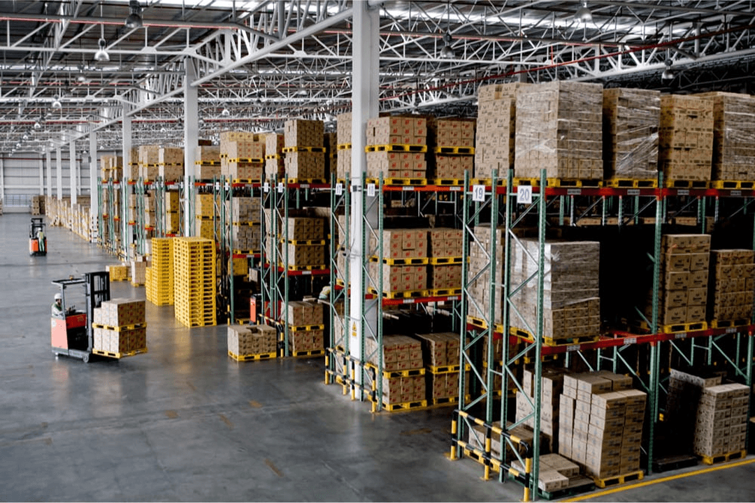 Automate Inventory Flow by Tracking Warehouse Assets